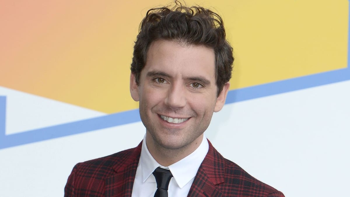 Une vidéo de Mika juste avant le début de l’émission où il avoue au public qu’il a le trac !