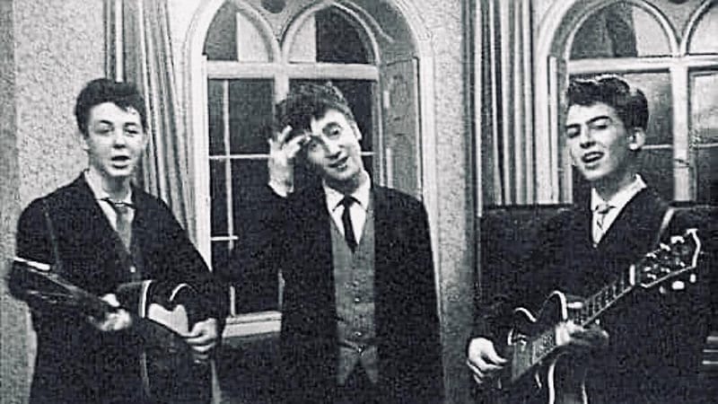 Une photo et une histoire exceptionnelles pour ces trois jeunes musiciens !