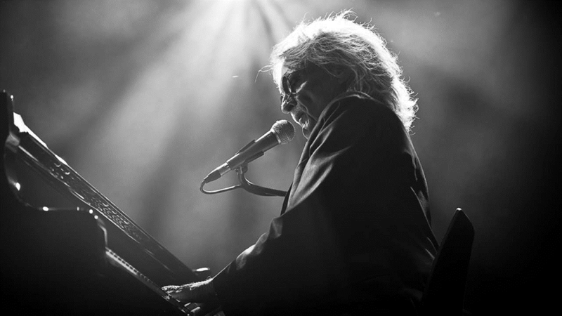 On ne l’oublie pas! Une heure de concert avec Christophe à la Villa Médicis à Rome