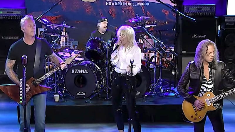 Une Bombe ! Miley Cyrus et Metallica reprennent en Live “Nothing Else Matters”