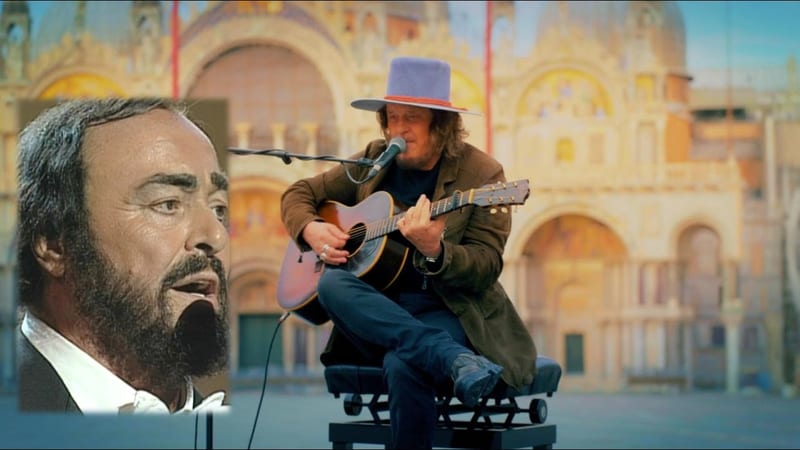 Quand Zucchero et Luciano Pavarotti nous proposaient une vidéo surréaliste de la  Place Saint Marc.