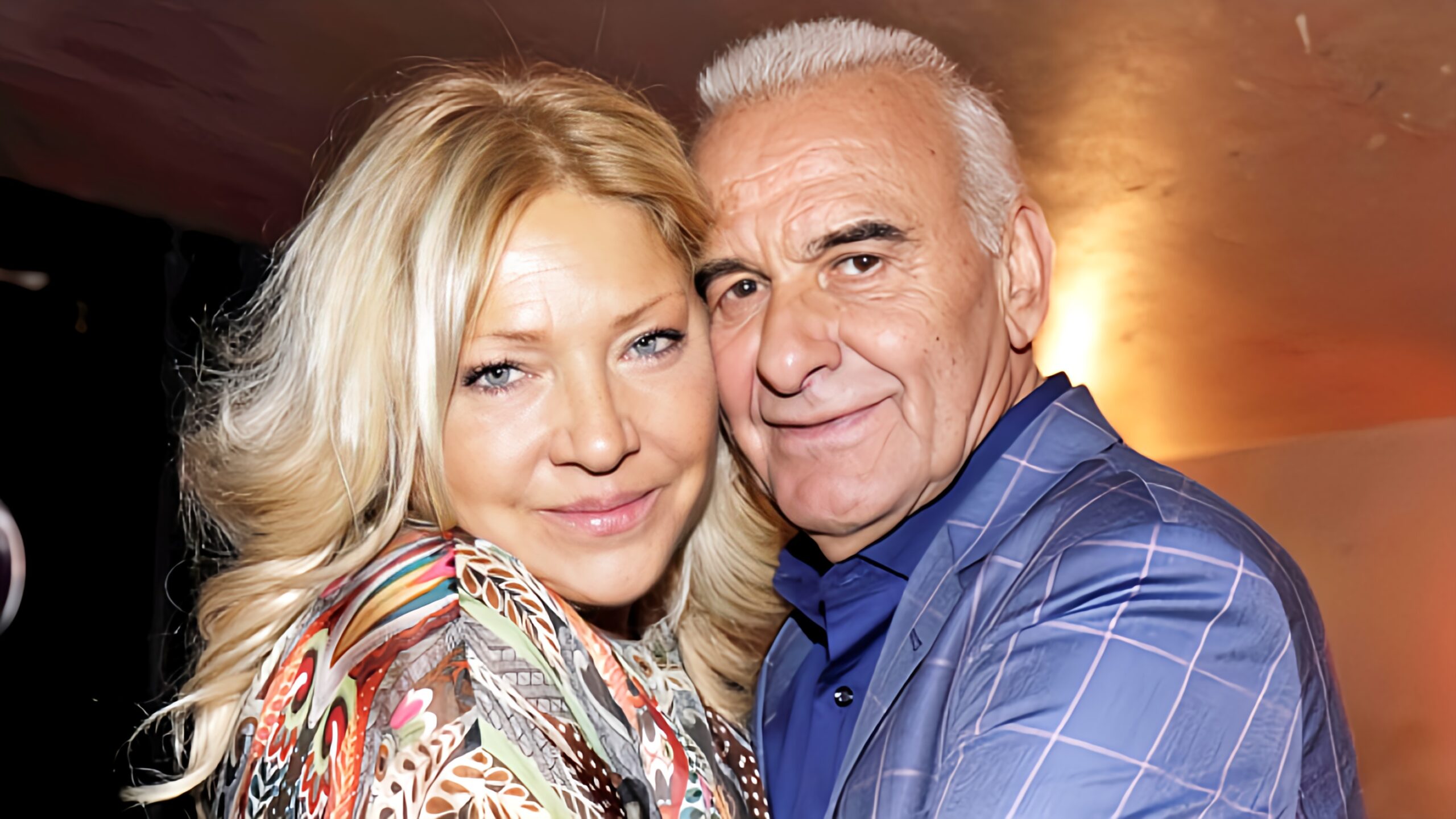 Bon anniversaire à Michel Fugain (82 ans). « Sanda est mon soleil ! C&rsquo;est elle qui me fermera les yeux, elle me l&rsquo;a juré »