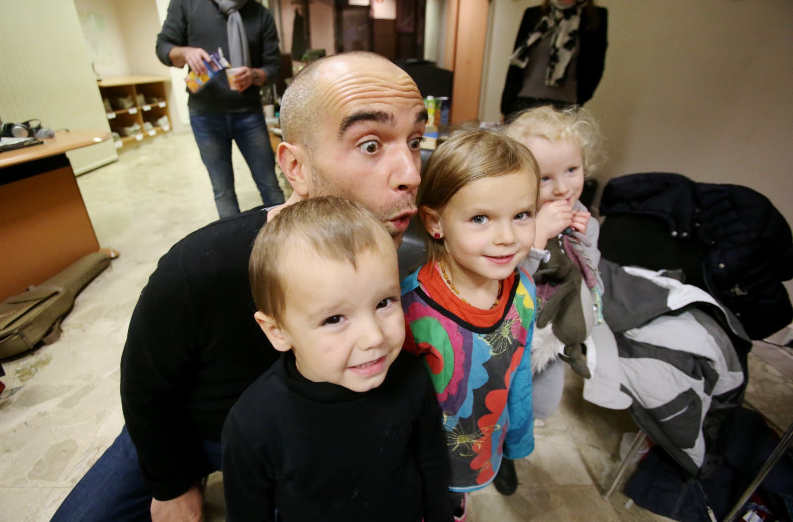 Bon anniversaire à Aldebert (51 ans): « Ce sont mes enfants qui me donnent toutes mes idées aujourd’hui »