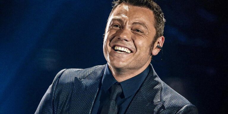 Bon anniversaire à Tiziano Ferro qui fête ses 41 ans - 1580950790352 sanremo70 tiziano ferro 2048x1152 logo