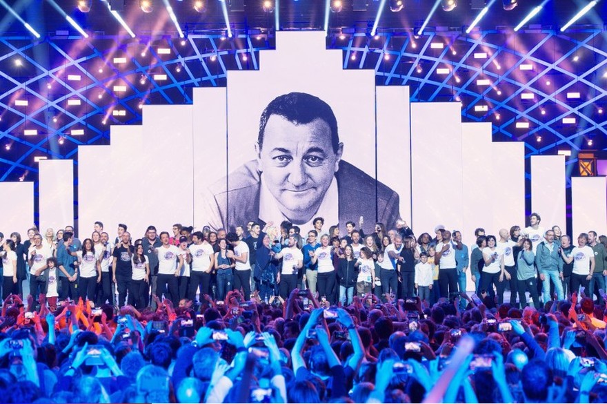 Les Enfoirés 2020. Compil Live de la 1° soirée à l&rsquo;AccorHotels Arena.