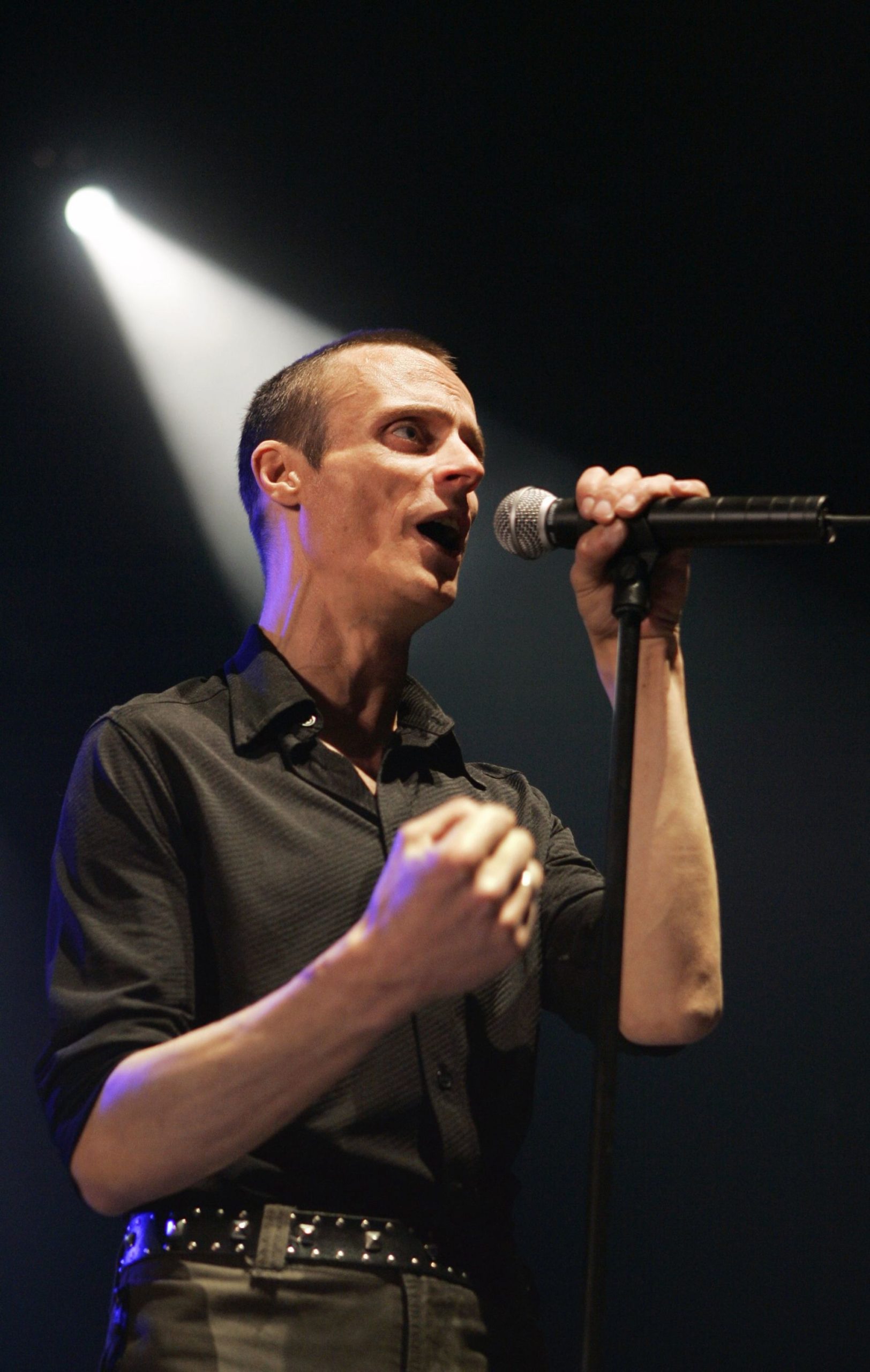 Mano Solo (24/04/1963-10/01/2010)