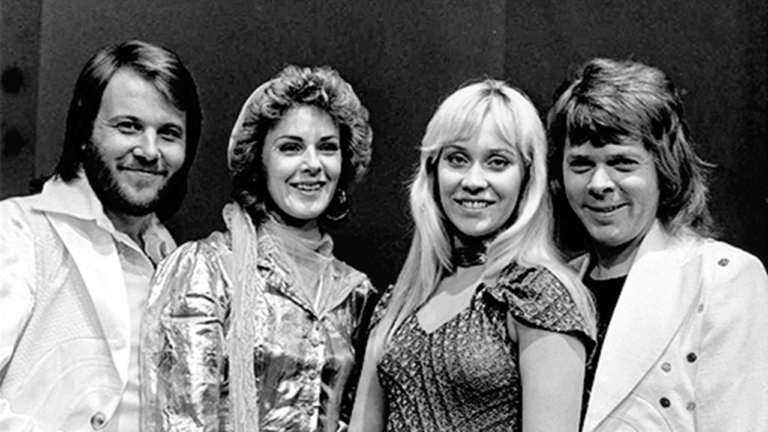 Medley ABBA - Tous leurs meilleurs titres enchainés en moins de 8 minutes - Stars On 45 - abba 3