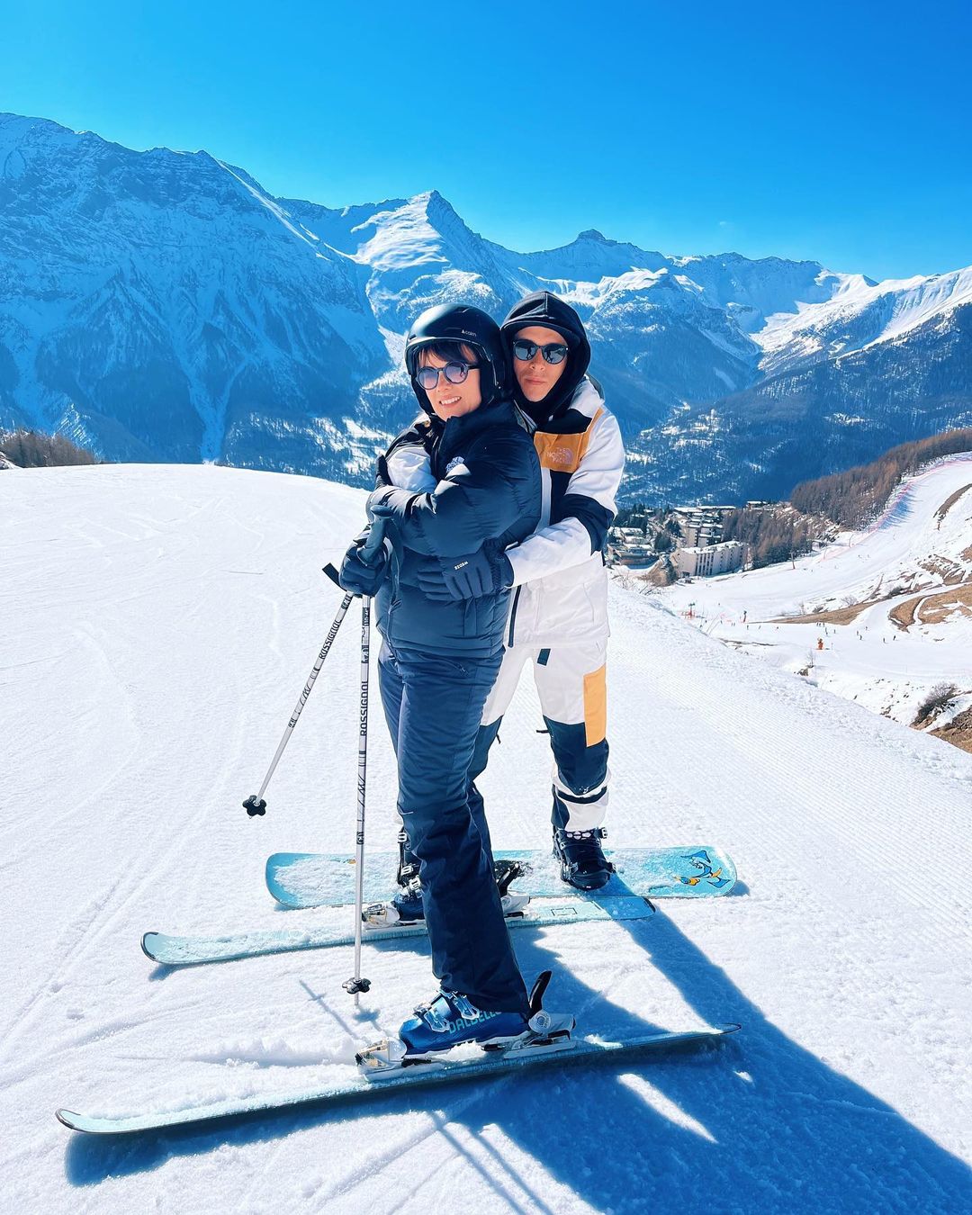 Alizée : magnifiques vacances au ski avec Grégoire Lyonnet 