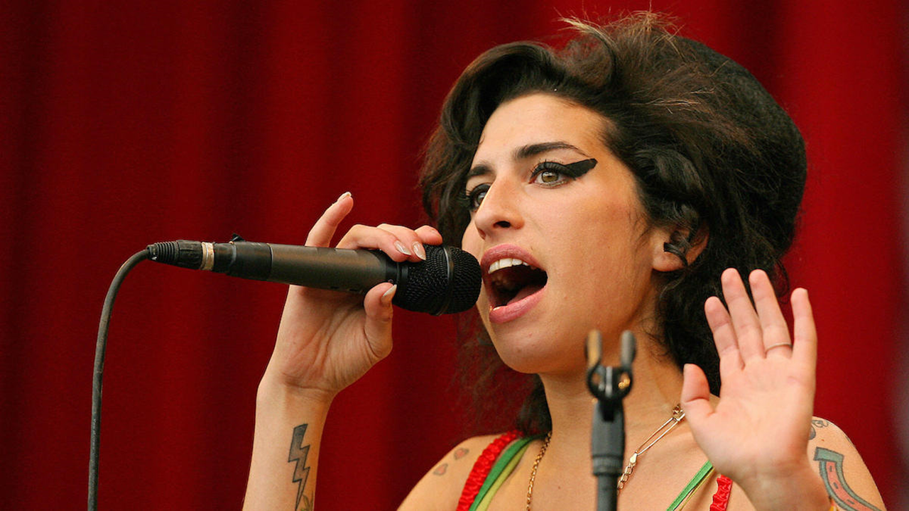 Amy Winehouse : Sortie Vinyle de son mythique concert de Glastonbury.