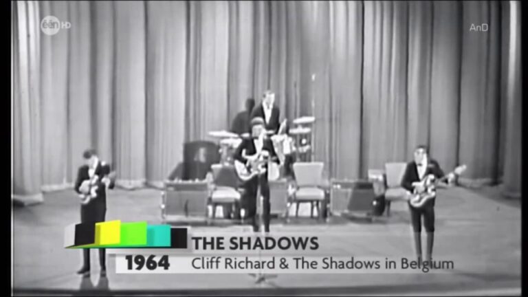 1964 : "Apache" The Shadows - apache