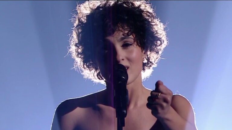 "Voilà" Barbara Pravi représentera la France à l'Eurovision - barbara parvio 1