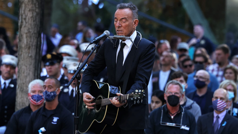 Commémorations des 20 ans des attentats: Bruce Springsteen chante pour les victimes - bruce springsteen 1 1