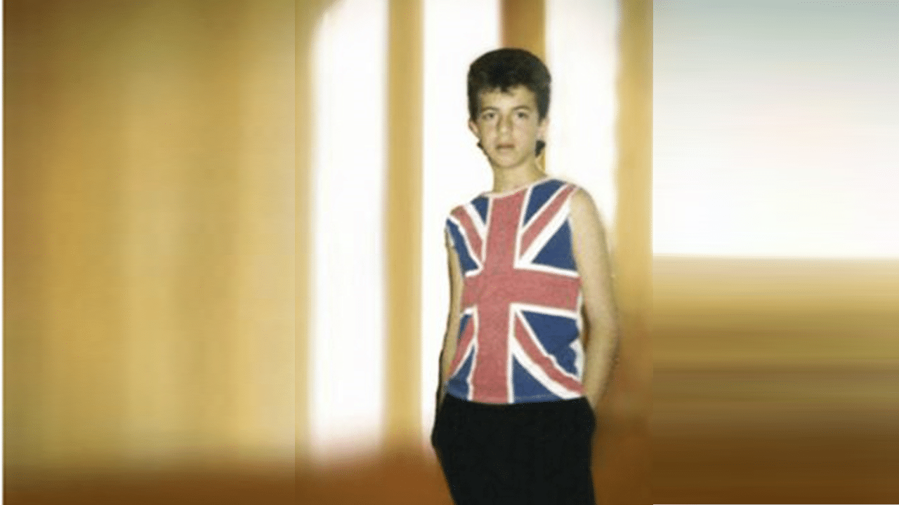 Devinez qui est ce chanteur ?