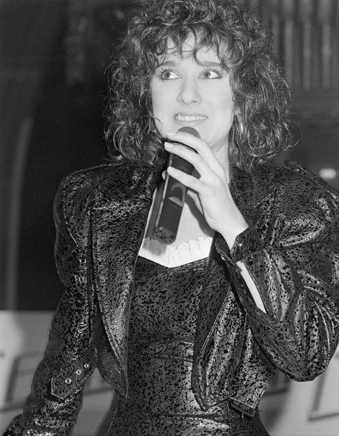 Céline Dion (1987) - "Greatest Love Of All"  - capture decran 2023 04 04 181144