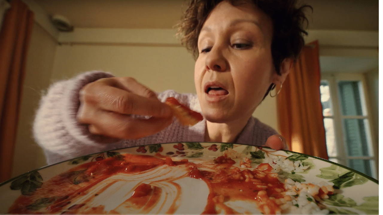 Musique pub Carrefour : On siffle « Twisted Nerve »