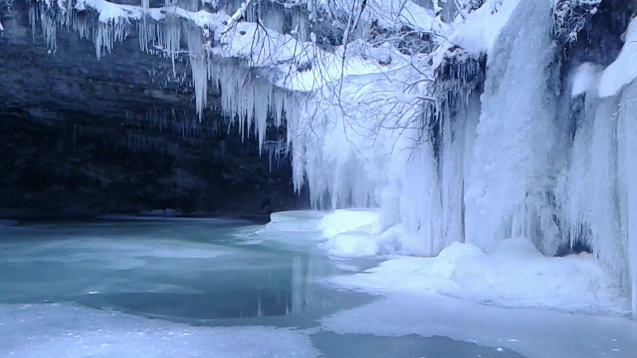 Les cascades du hérisson. En hiver c&rsquo;est le grand orgue du Jura