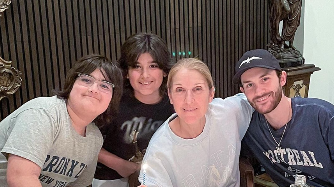 Céline Dion partage une belle photo de famille pour la fête des mères (le 8 mai au Canada et aux Etats-Unis)