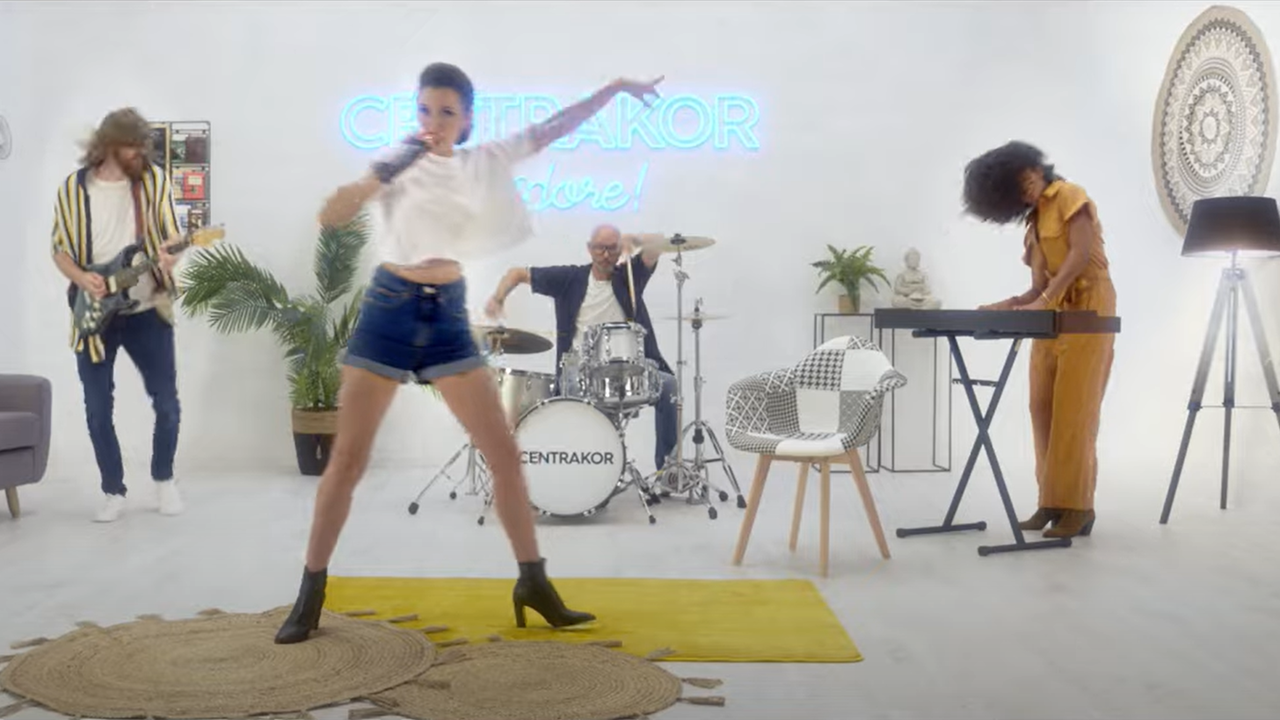 Musiqe Pub Centrakor J&rsquo;adore Louxor de Philippe Katerine