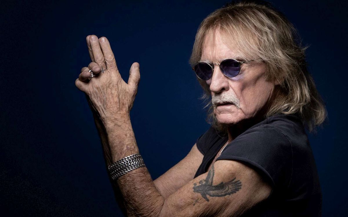 La France le pleure encore. Christophe aurait eu 75 ans le 13 octobre.