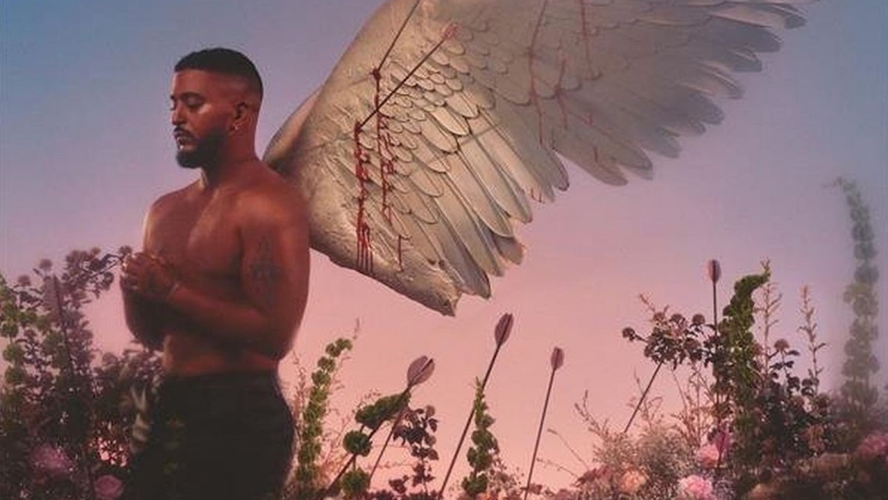 Aujourd&rsquo;hui c&rsquo;est la fête des mères ! « Dans le noir » Slimane l&rsquo;a écrite pour sa maman qui perd la vue.