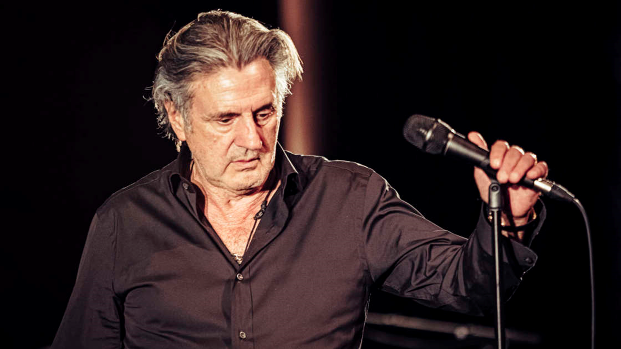 En promo pour son premier album, Daniel Auteuil se confie… comme rarement