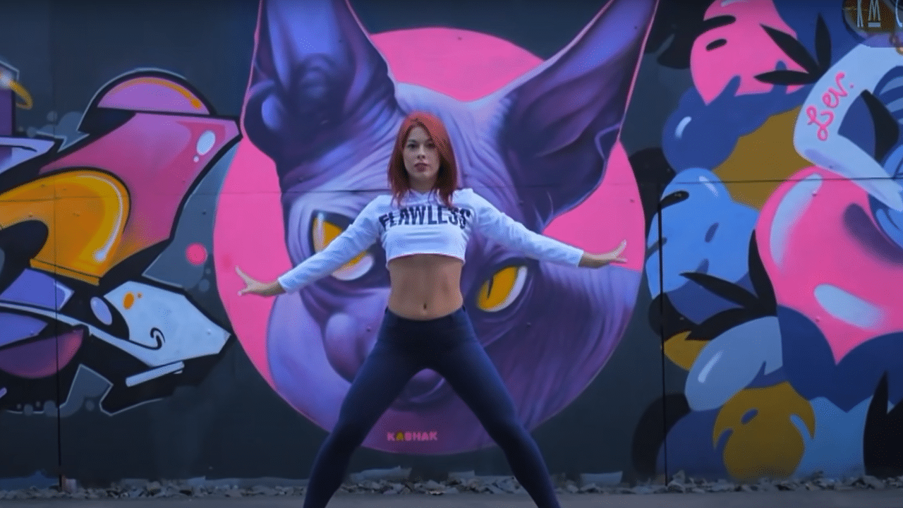 « What is Love » Haddaway – Impro Solo Dance