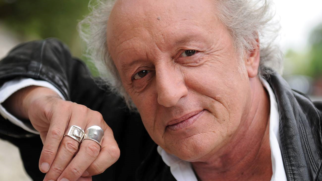 Bon anniversaire à Didier Barbelivien (68 ans). Réécoutez l&rsquo;une de ses plus belles chansons – Elle –