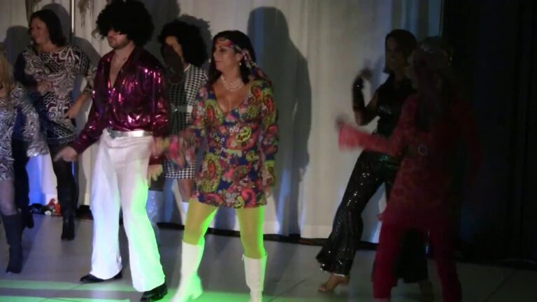 Saturday Night Fever par Disco 70s, des nostalgiques de l'époque... - discox
