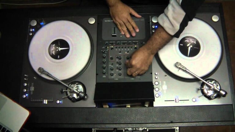 Les fondamentaux d'un DJ sur un mix 90'. - dj