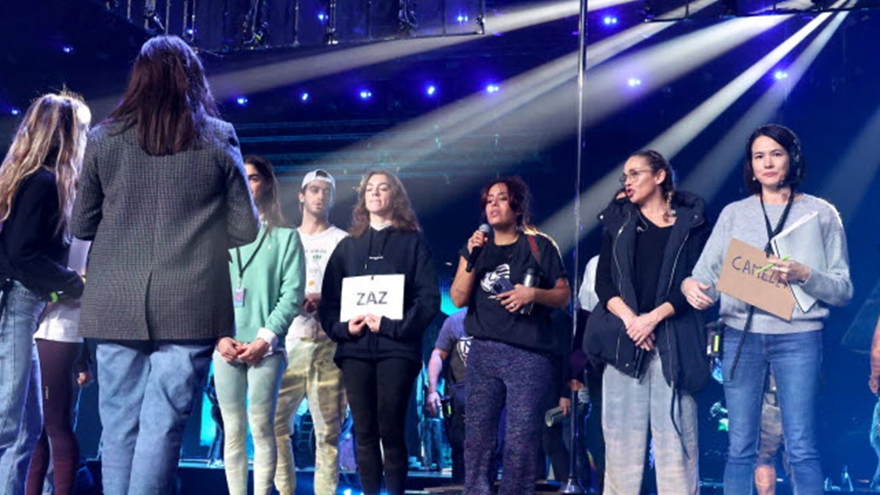 Les enfoirés 2023 c&rsquo;est vendredi 3 mars sur TF1. Découvrez les répétitions et les coulisses…