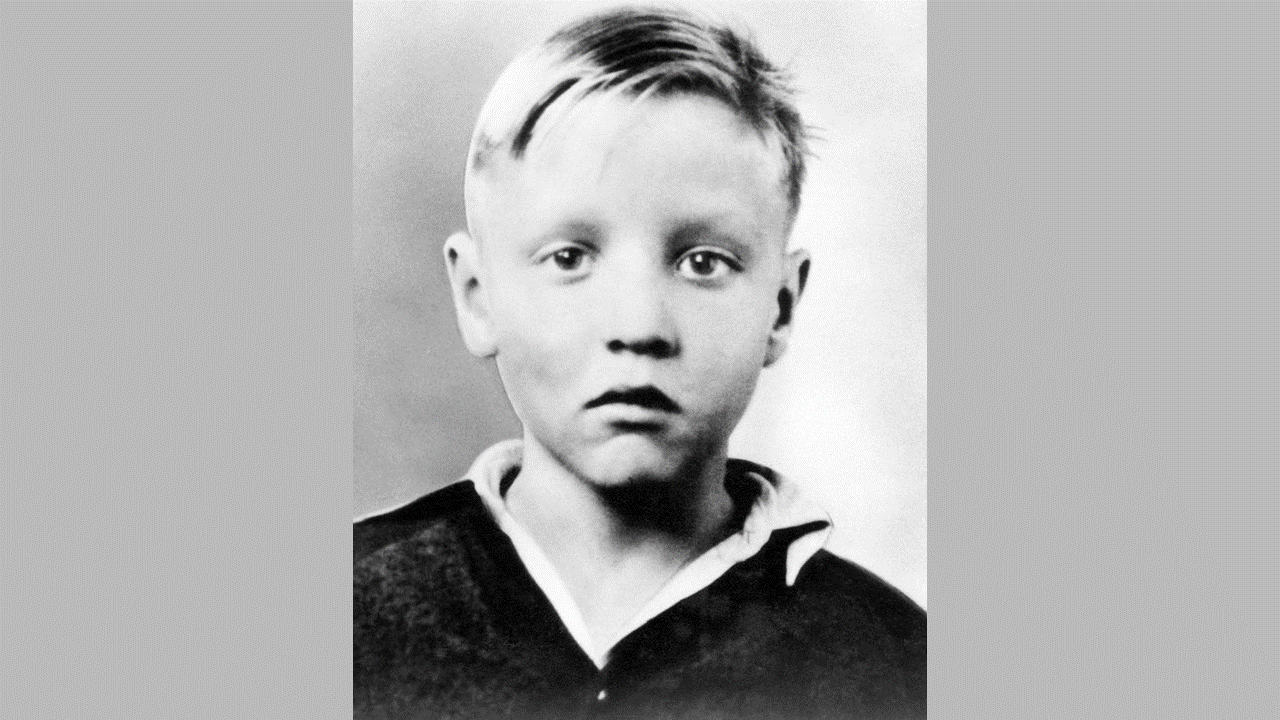 Devinez qui est ce chanteur ?