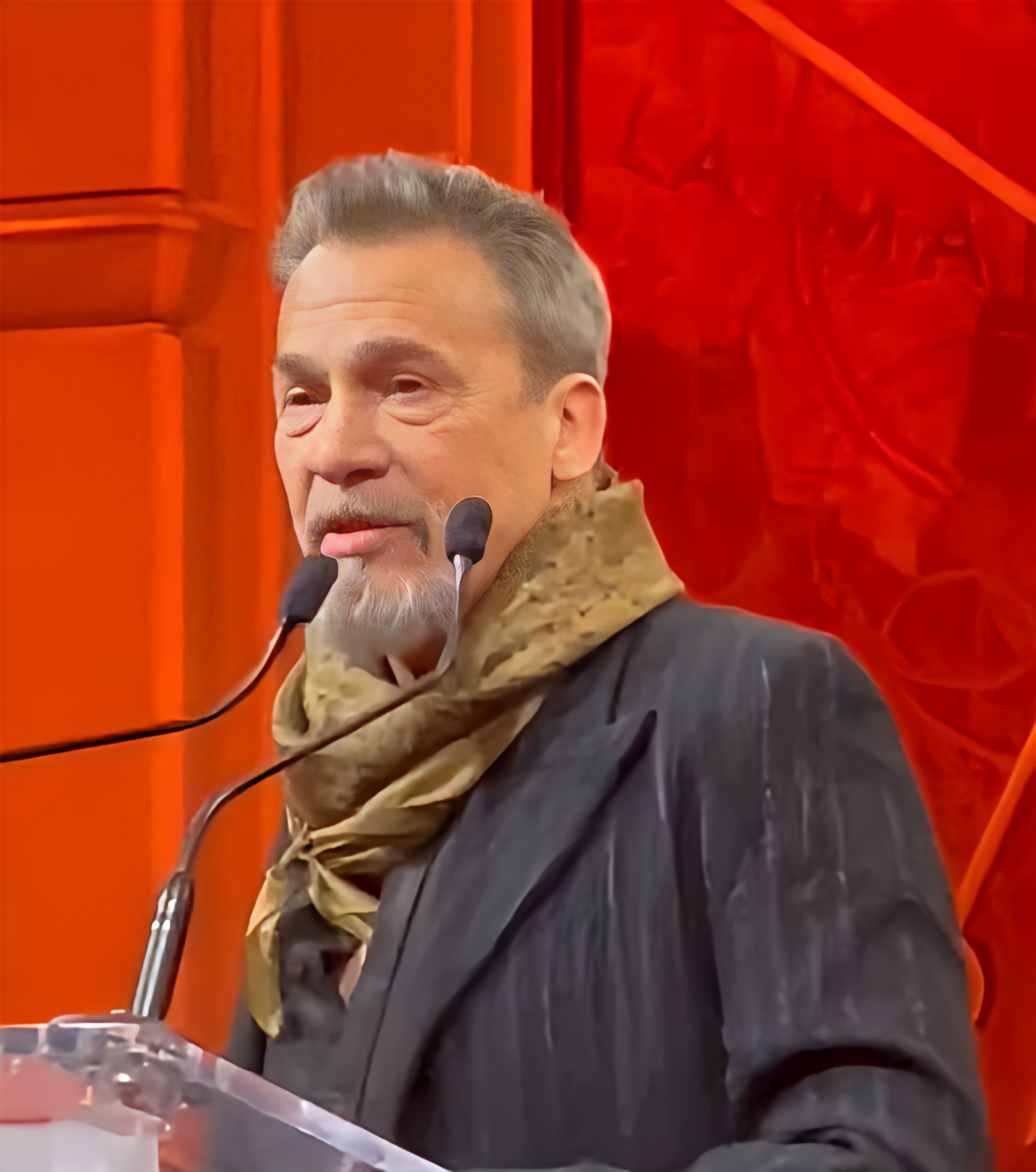 Le beau discours de Florent Pagny sur l&rsquo;évolution médicale à l&rsquo;Oncopole de Toulouse.
