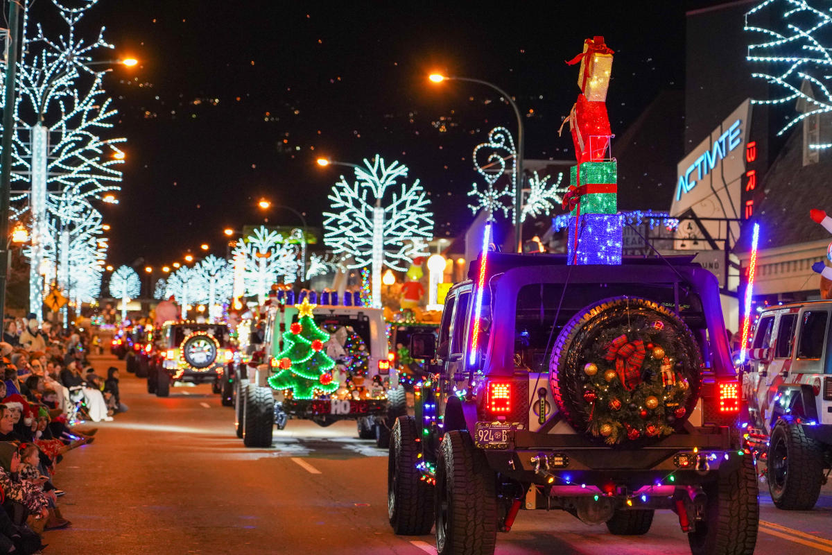 Gatlinburg Christmas Parade 2024 Route Map Adena Arabela