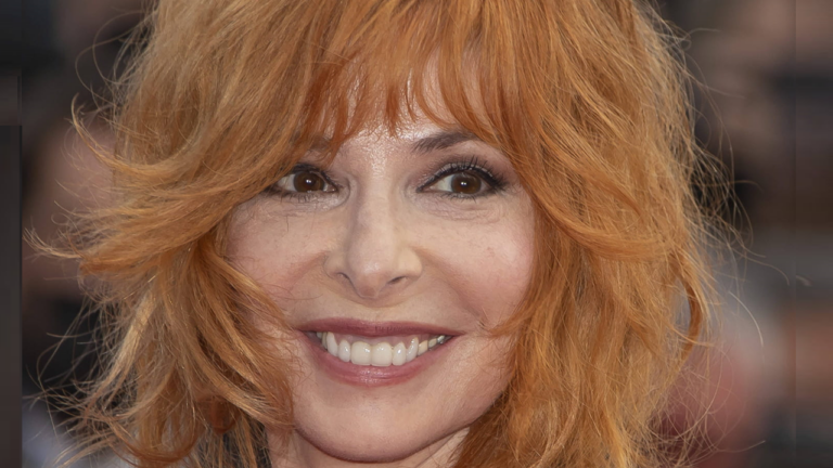 Les plus belles photos de Mylène Farmer qui fête ses 60 ans aujourd'hui. - farmer