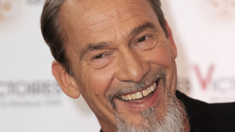 Avant la sortie de l'album, découvrez le nouveau clip de Florent Pagny "L'avenir" - florent pagny 1