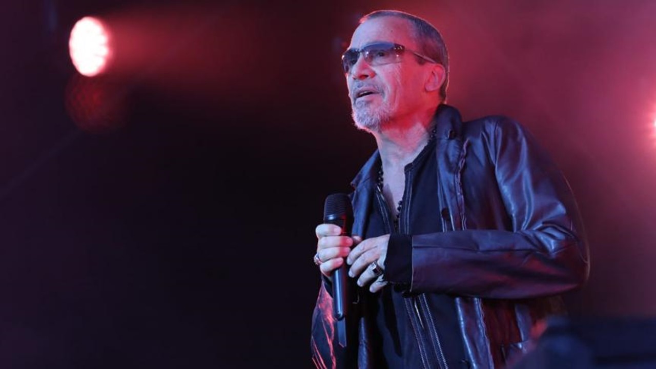 Florent Pagny était à Bayonne ce vendredi. Dix concerts en 3 semaines et rien ne faiblit bien au contraire !