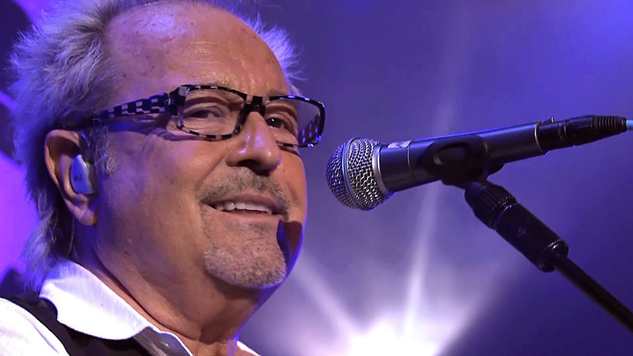 Souvenir : I Want To Know What Love Is – Foreigner (Live 2010)