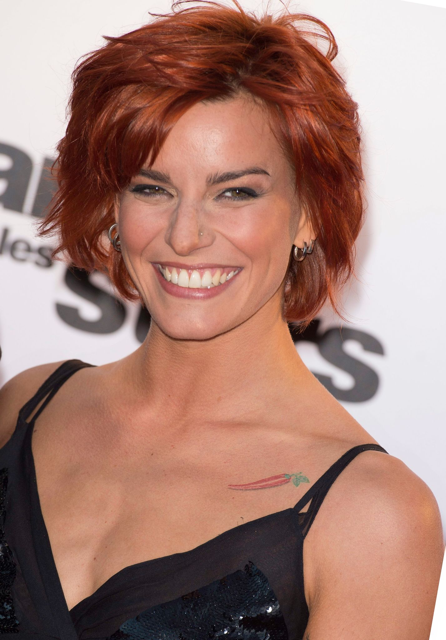 Bon anniversaire à Fauve Hautot (37 ans)