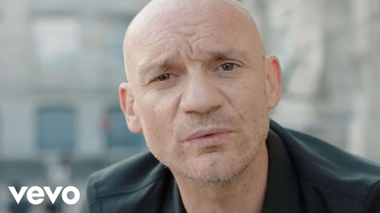 Gaetan Roussel sort son nouvel album « Est-ce que tu sais ? »