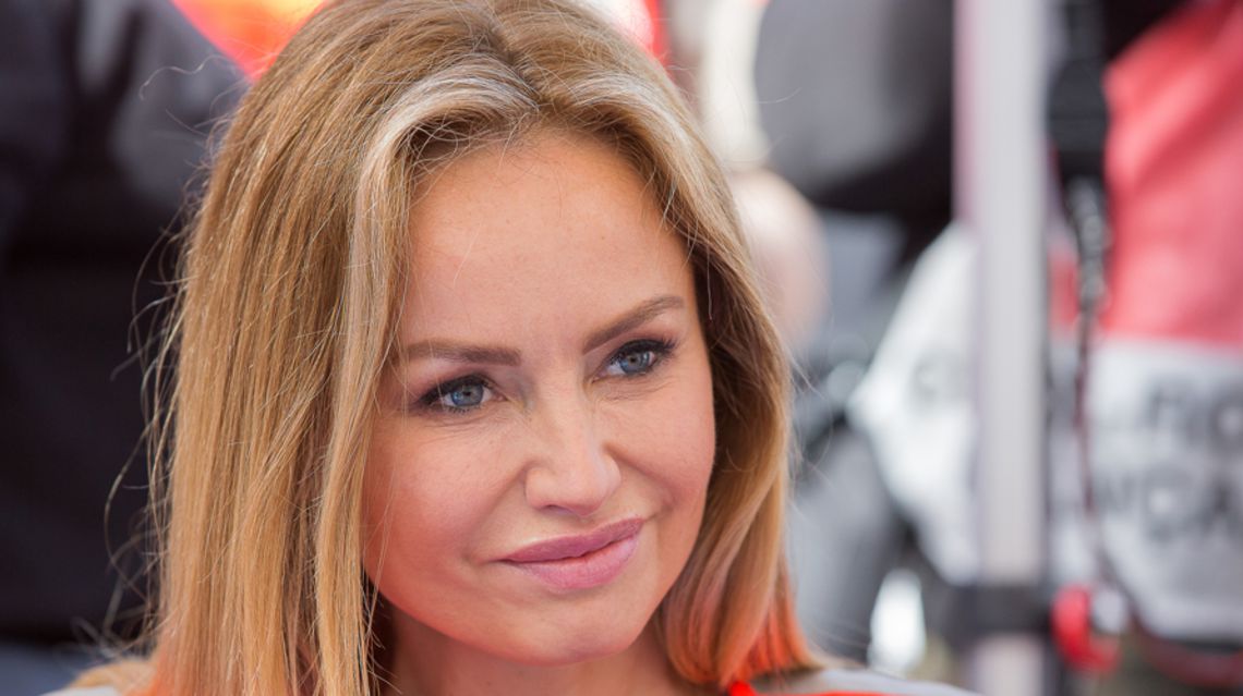 Adriana Sklenaříková-Karembeu