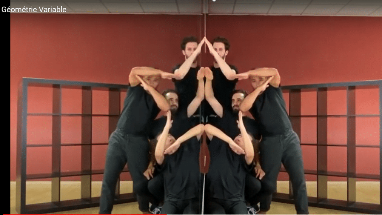 « Géométrie variable » multiplie les effets avec un miroir