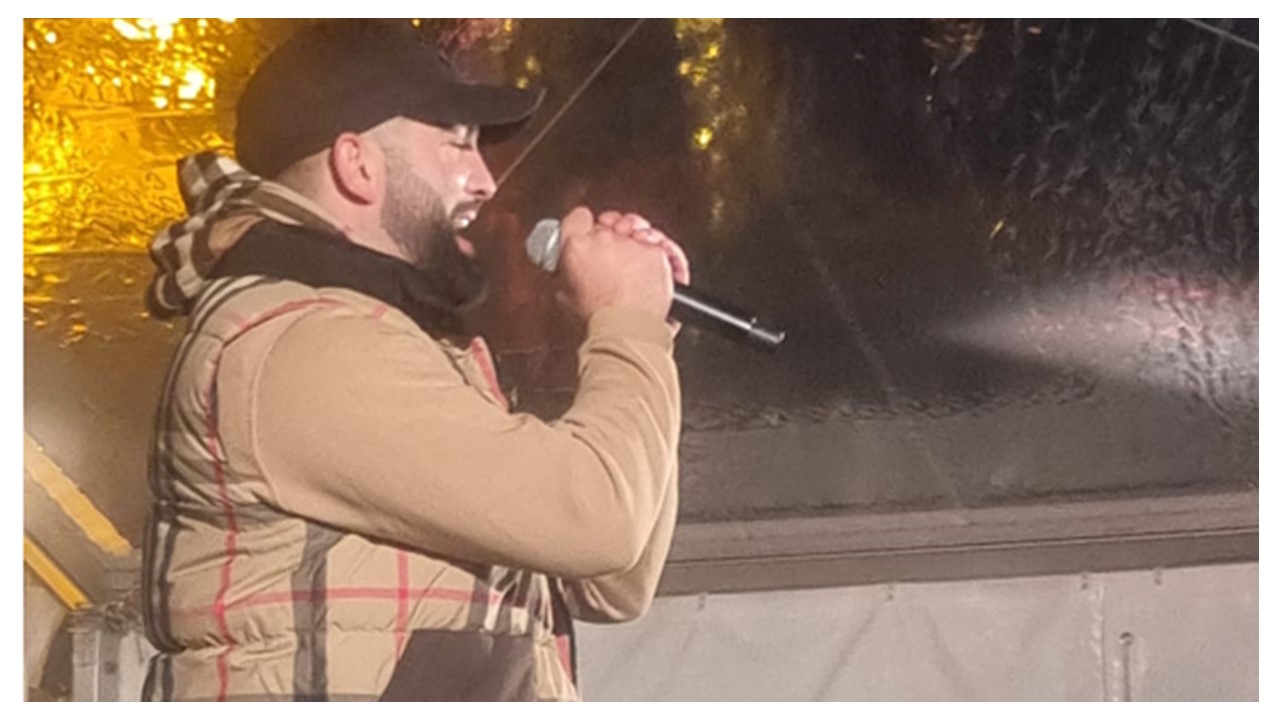 Ouverture du mois givré de Belfort: Kendji Girac a assuré le show malgré le froid