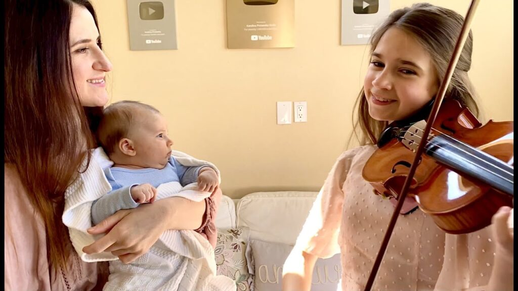 Hallelujah au violon - reprise par Karolina Protsenko - hallelujah par karolina protsenko avec sa maman et le bebe