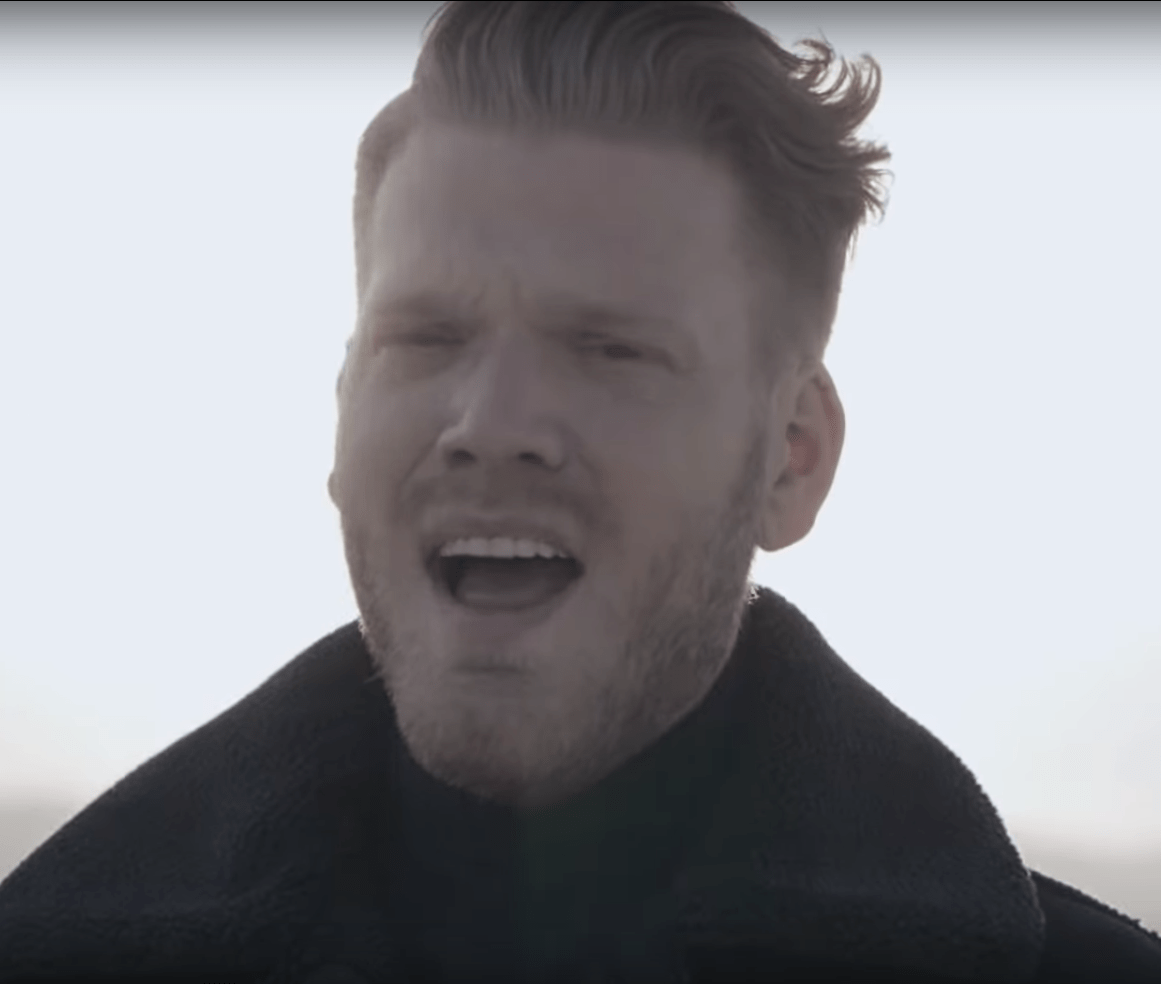 Pentatonix chante Hallelujah SuisNous