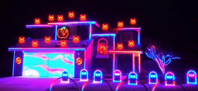 Halloween Light Show sur "Ghostbusters". - halloween display