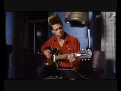 Connaissez-vous les talents de Brad Pitt chanteur et guitariste ? - hqdefault 1 1