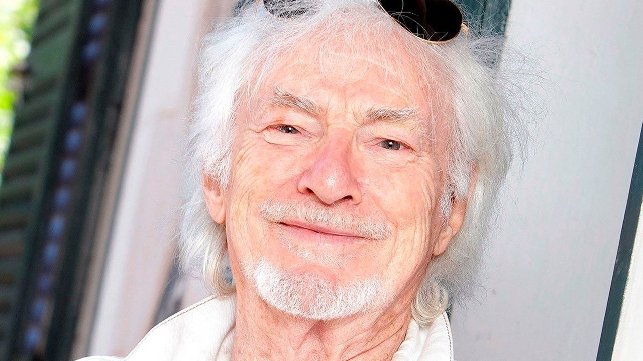 « Vous êtes celui qu&rsquo;on attendait depuis longtemps » Hugues Aufray apporte son soutien à Gabriel Attal