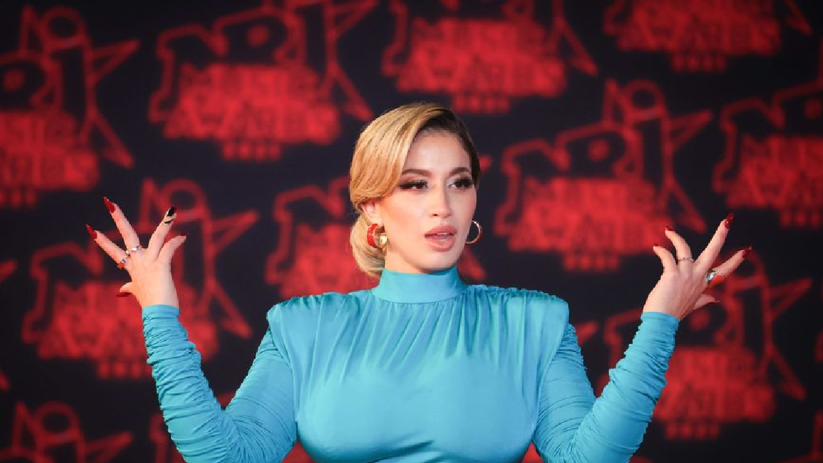 Eurovision : Après la polémique, La Zarra, candidate pour la France, poste une vidéo…