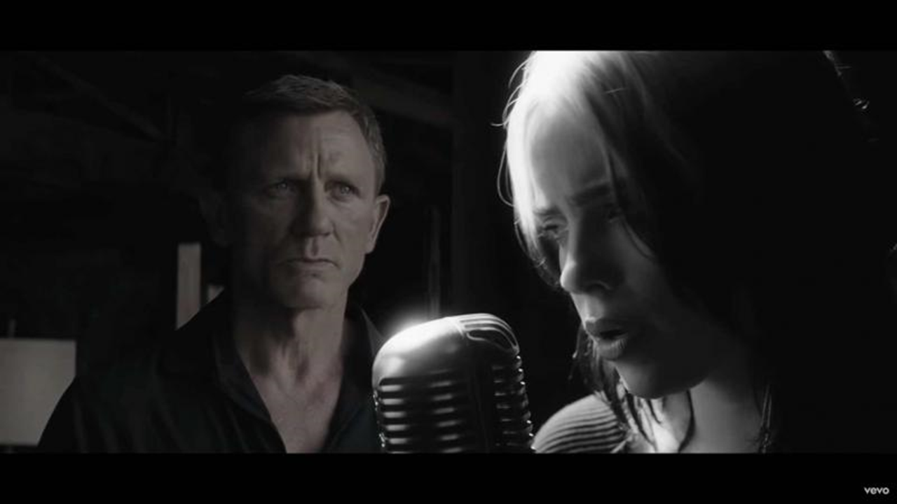 Billie Eilish chante « No Time To Die » le générique du dernier James Bond