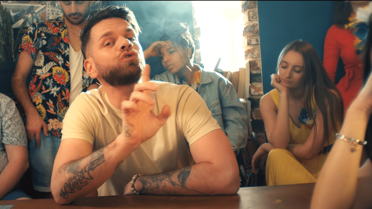 Je garde le sourire, le nouveau titre de Keen&rsquo;v